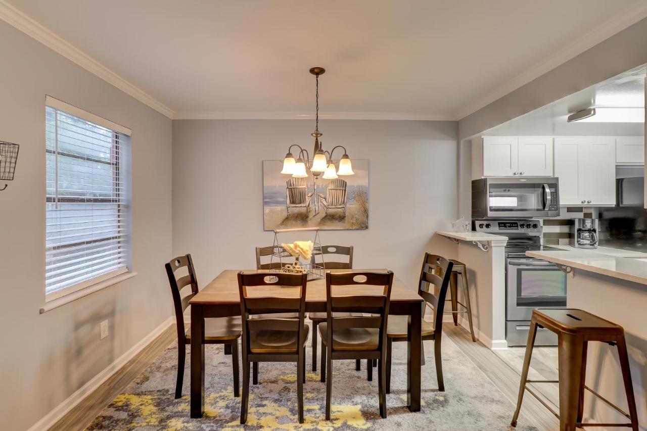 #111 Elaborate Condo Ideal Location 2Brm/2 Parking Hilton Head Island Zewnętrze zdjęcie
